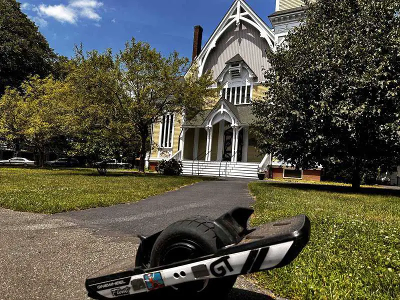 oak bluffs onewheel