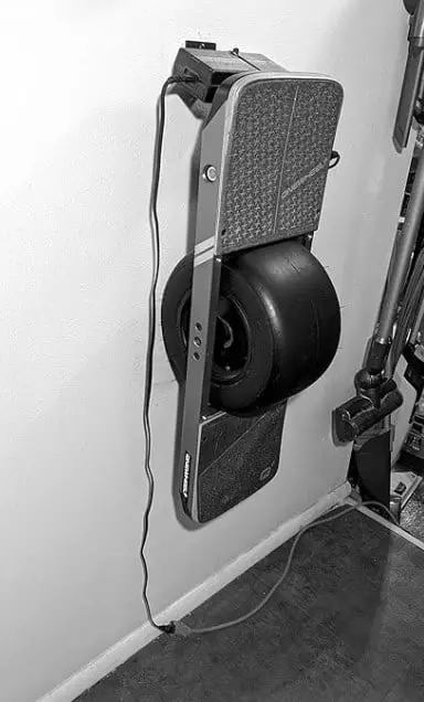 wall mounted onewheel stand view 2