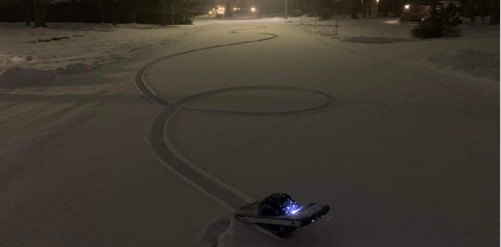 one.wheel in snow